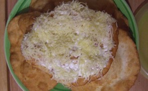 Hűtőben kelesztett lángos