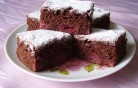 A kakaós meggyes szelet receptje.