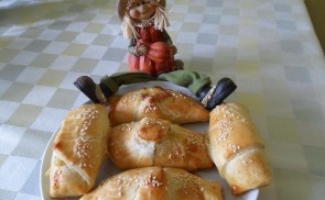 Sajtos-sonkás croissant