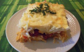 Kolbászos sült rakott tészta