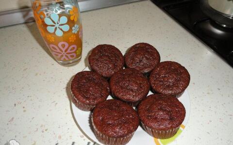 Csokis-málnalekváros muffin