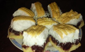 Meggyes-habos linzer