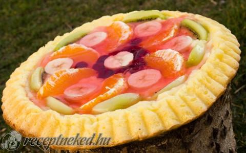 Gyümölcs torta