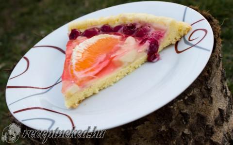 Gyümölcs torta