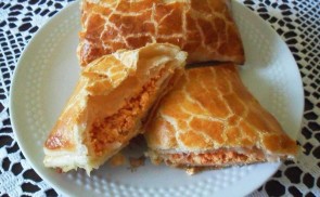 Kőrözöttes levelestészta