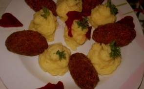 Marhahúsos rolni