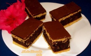 Almás-diós szelet