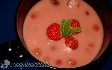 Vegyes gyümölcsleves