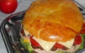 Óriás hamburger