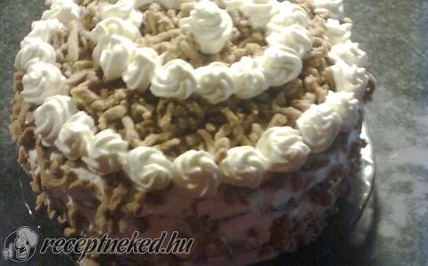 Gesztenyepüré torta