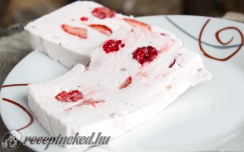 Gyümölcsös joghurt torta