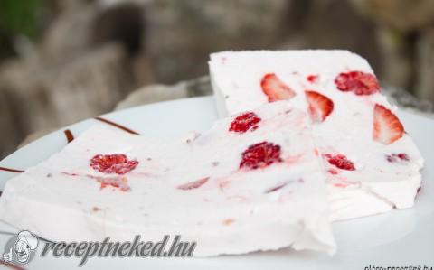 Gyümölcsös joghurt torta