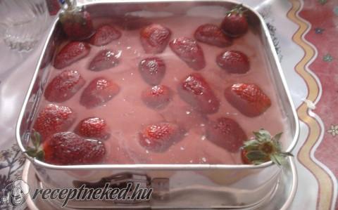 Eperjoghurtos torta