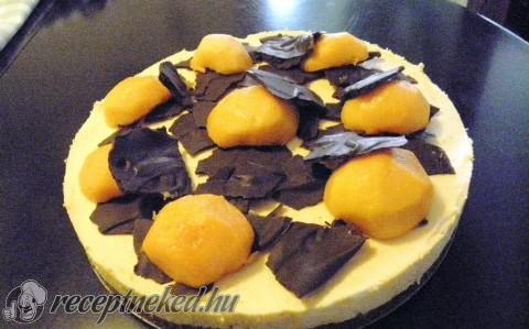 Sárgabarackos torta
