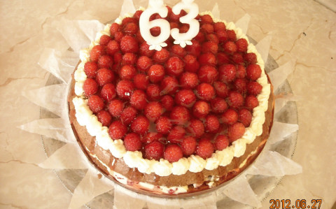 Málna torta