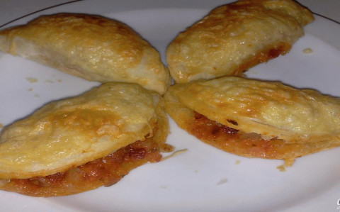 Pizzás nasi