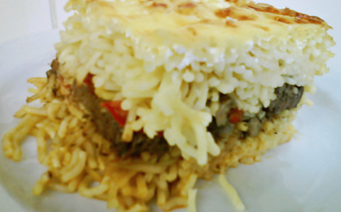 Csirkemájas rakott spagetti