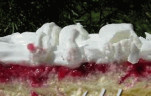 Málnás túróhabos torta