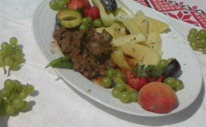 Marhapörkölt