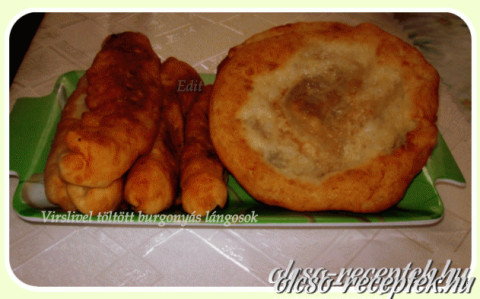 Virslivel töltött, burgonyás lángos