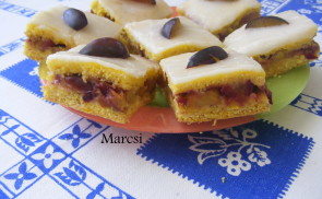 Szilvás linzer szelet