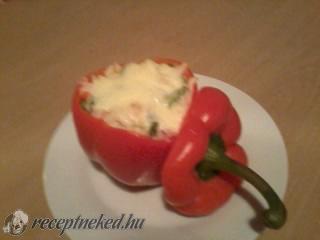 Vegetáriánus töltött paprika