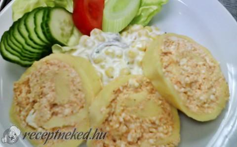 Körözöttes sajttekercs