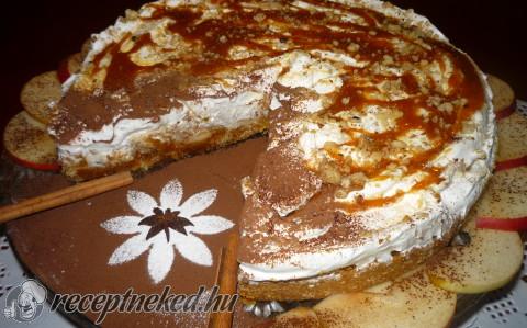 Karamelles almás sajttorta