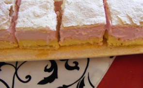 Túrós krémes málnahabbal
