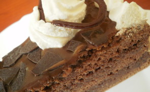 Csokoládé torta