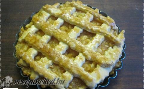 Almás pite