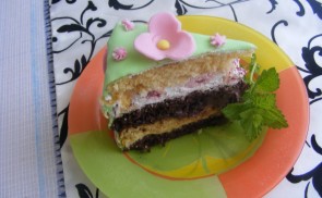 Cseresznyevirágos torta
