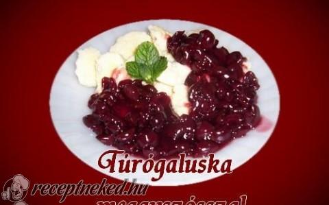 Túrógaluska meggyszósszal
