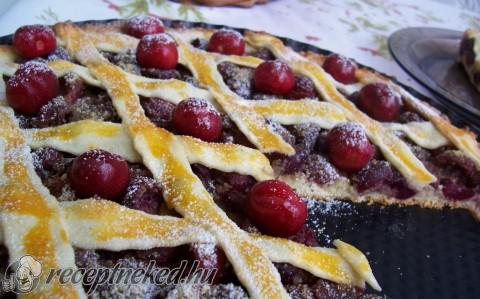 Isteni cseresznyés pite