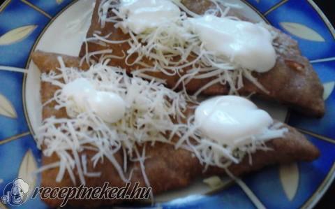 Sonkás lángos teljeskiőrlésű lisztből