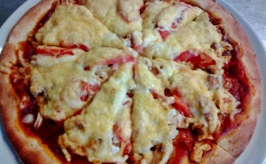 Taco-s csirkés pizza