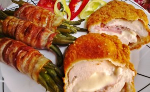 Mozzarellával,baconnel töltött csirkemell
