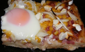 Házi laktató pizza