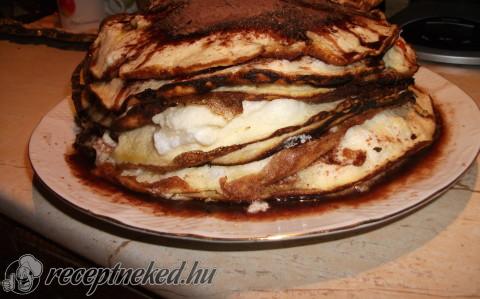Emeletes habpalacsinta torta