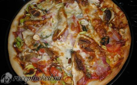 Vargányagombás pizza