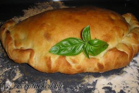 Calzone, avagy töltött pizza