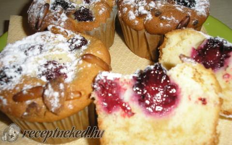 Feketeszedres muffin