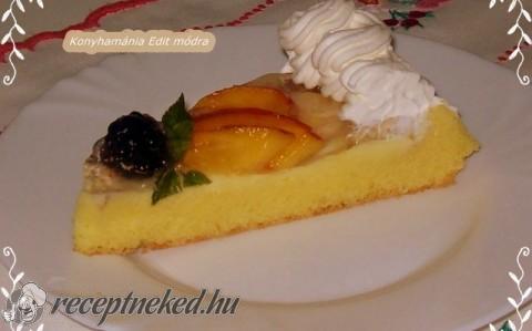 Gyümölcsös torta