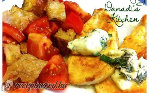 Grillezett csirkemell paradicsom-ciabatta salátával
