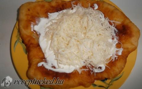 Burgonyás lángos