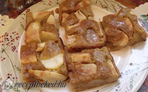 Mézes körtés pite,karamell öntettel