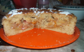 Almás-őszibarackos pite