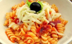 Paradicsomos Fusilli sonkával
