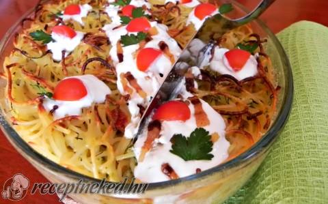 Tejszínes-cukkinis spagetti szárított paradicsommal
