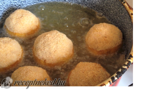 Arancini (rizsgolyó)